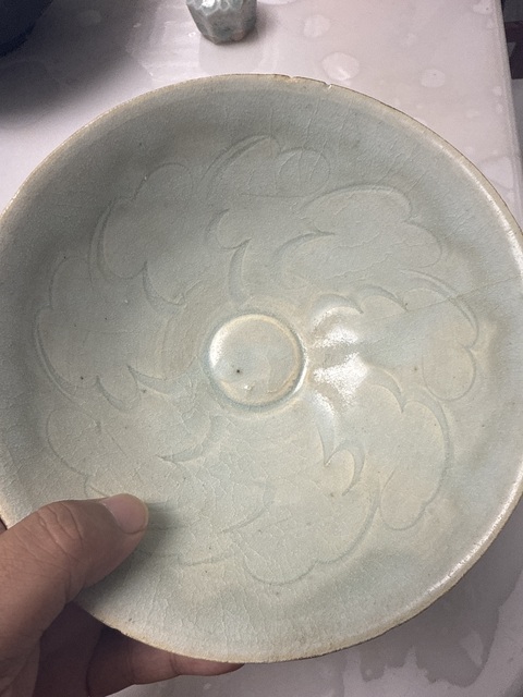 古玩陶瓷青白釉刻花斗笠碗真品鑒賞圖