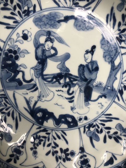 古玩陶瓷青花二喬圖花口盤拍賣,當前價格3300元