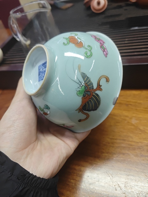 古玩陶瓷花蝶紋粉彩小碗拍賣,當前價格1500元