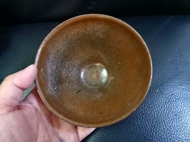 古玩陶瓷福清窯芝麻釉茶盞真品鑒賞圖