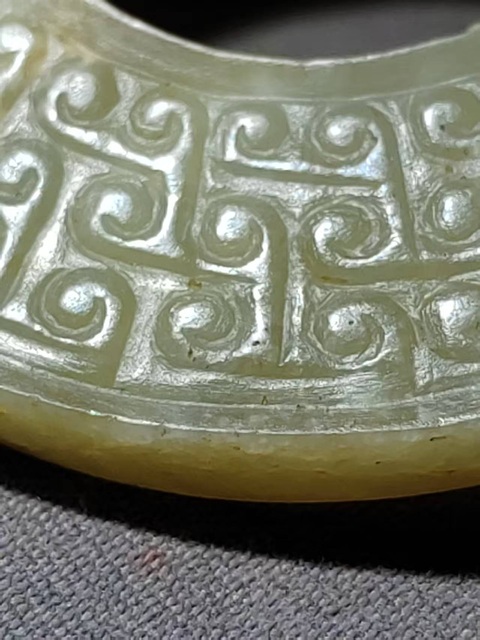 古玩玉器和田玉雕“勾連紋璧”真品鑒賞圖