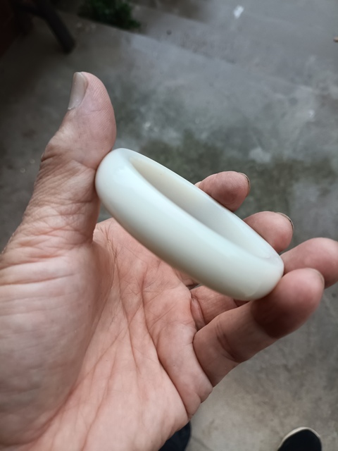 古玩玉器扁鐲子真品鑒賞圖