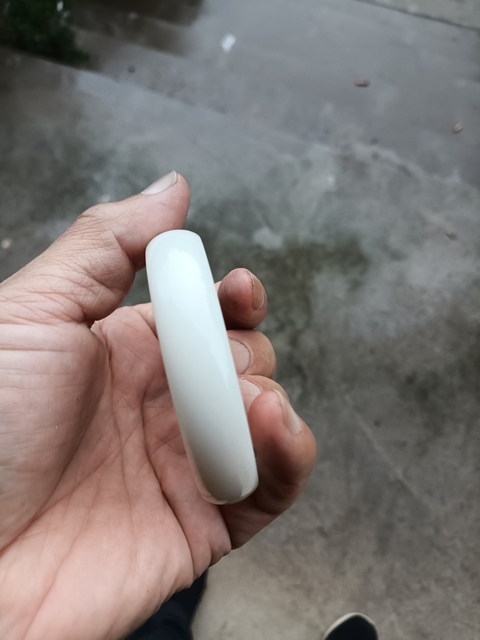 古玩玉器扁鐲子真品鑒賞圖