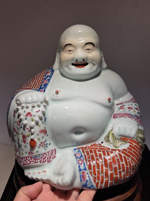 古玩陶瓷粉彩花卉彌勒笑佛真品鑒賞圖