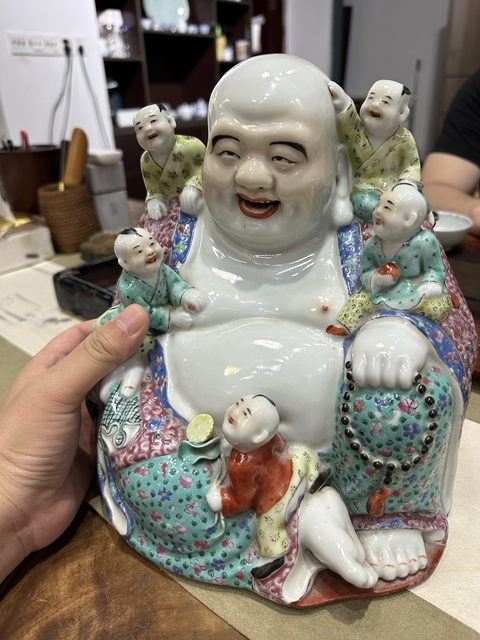 古玩陶瓷胭脂粉彩花卉五子笑佛真品鑒賞圖