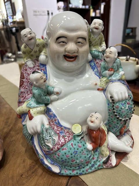 古玩陶瓷胭脂粉彩花卉五子笑佛真品鑒賞圖