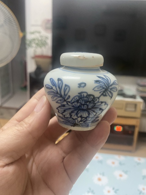 古玩陶瓷晚明青花鐵線描蓋罐真品鑒賞圖