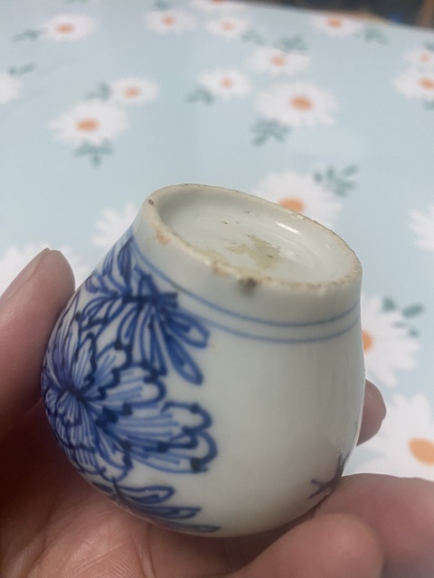 古玩陶瓷晚明青花鐵線描蓋罐真品鑒賞圖