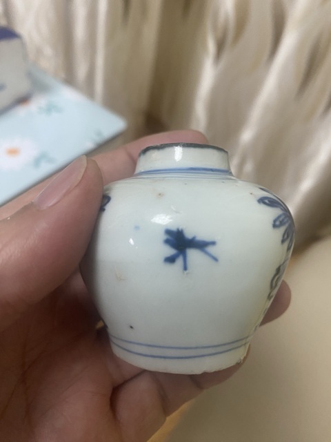 古玩陶瓷晚明青花鐵線描蓋罐真品鑒賞圖