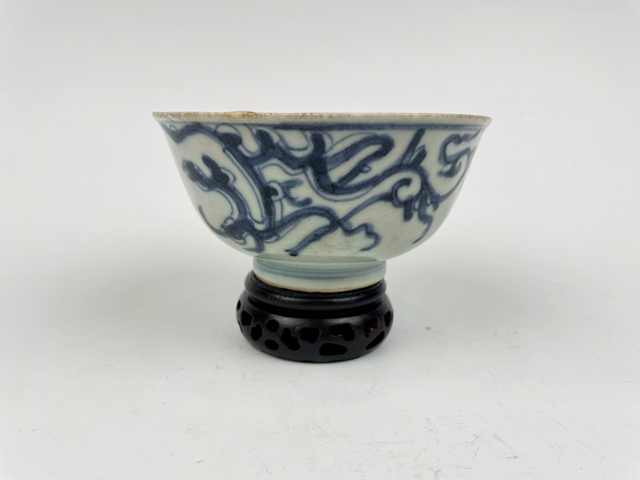 古玩陶瓷清早期·青花夔龍紋碗拍賣，當前價格0元