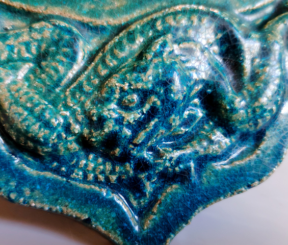 古玩陶瓷孔雀藍(lán)釉龍紋瓦當(dāng)真品鑒賞圖