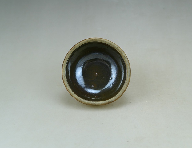 古玩陶瓷明代.窯變黑釉茶盞拍賣,當前價格1元