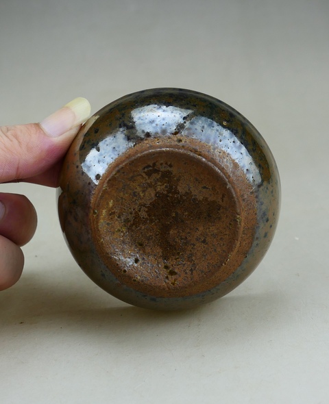 古玩陶瓷明末清初.窯變黑釉茶盞拍賣,當(dāng)前價格1元