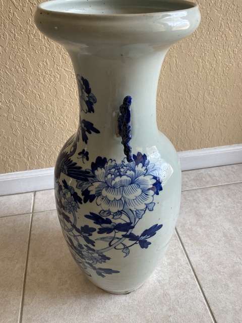 古玩陶瓷花鳥紋瓶真品鑒賞圖