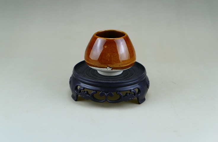 古玩陶瓷紫金釉雞心罐真品鑒賞圖