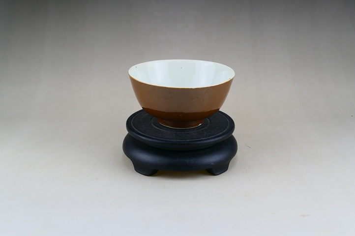 古玩陶瓷清晚期.紫金釉茶碗拍賣,當前價格34元