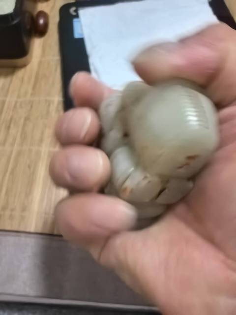 古玩玉器和田玉雕“漁翁得利”把件真品鑒賞圖