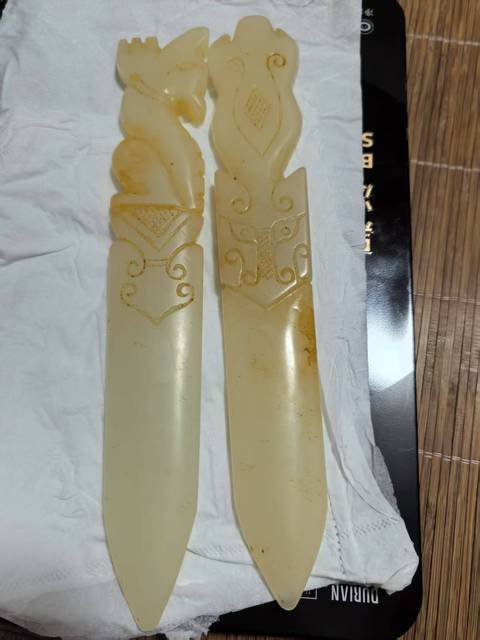 古玩玉器和田玉雕“玉匕首”真品鑒賞圖
