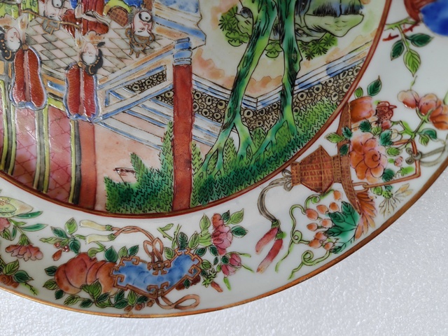 古玩陶瓷晚清廣彩盤真品鑒賞圖