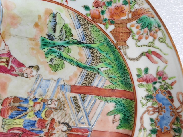 古玩陶瓷晚清廣彩盤真品鑒賞圖