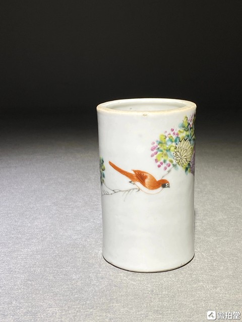古玩陶瓷粉彩花鳥紋筆筒真品鑒賞圖