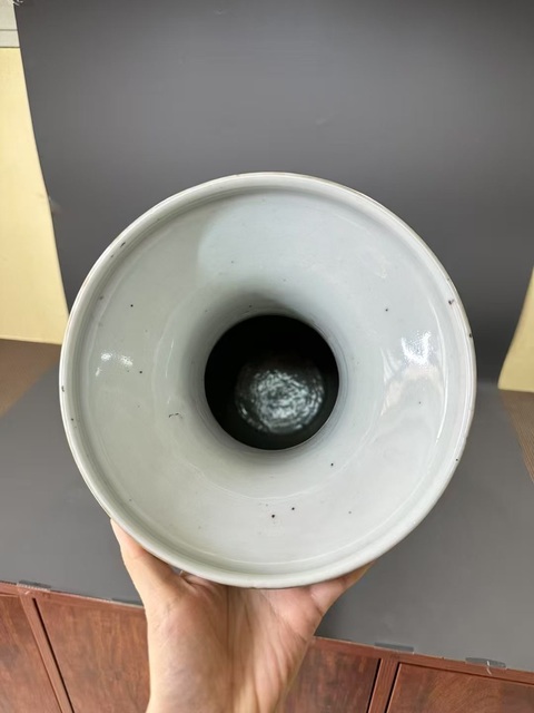 古玩陶瓷粉彩刀馬人物盤(pán)口瓶真品鑒賞圖