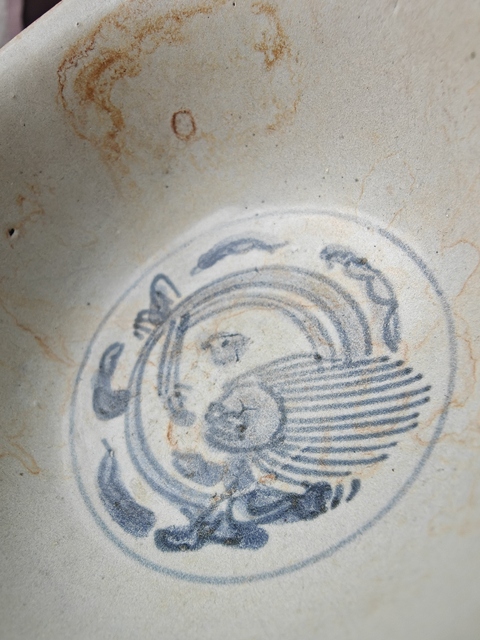古玩陶瓷青花花卉紋碗真品鑒賞圖