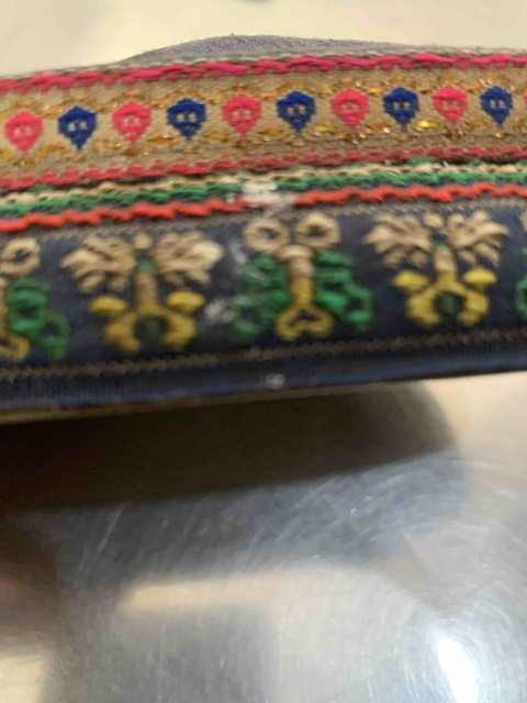 古玩雜項織錦花布包邊木座真品鑒賞圖