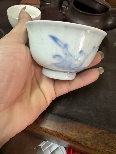 古玩陶瓷青花酒杯真品鑒賞圖