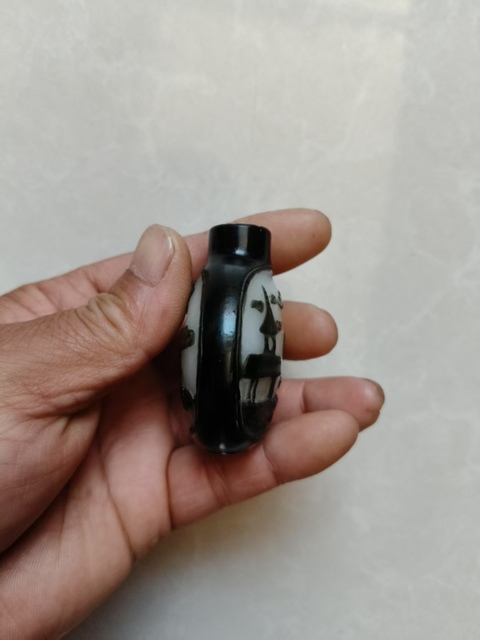 古玩玉器鼻煙壺真品鑒賞圖