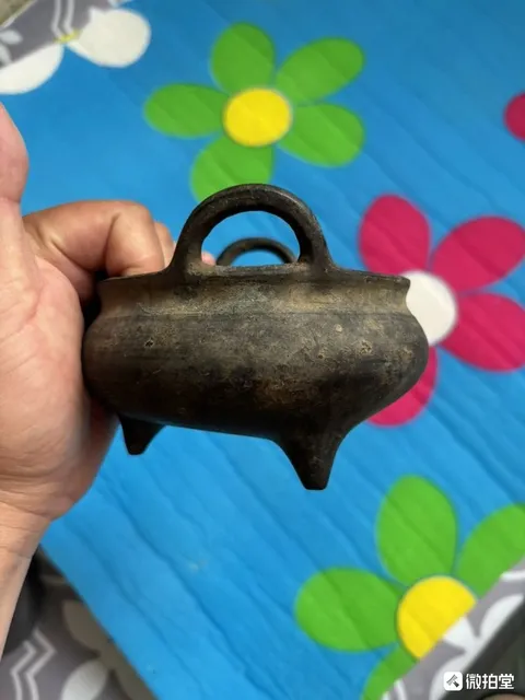 古玩銅器爐子真品鑒賞圖