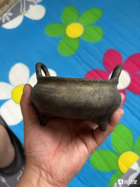 古玩銅器爐子真品鑒賞圖