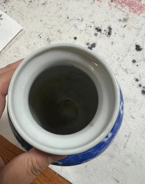 古玩陶瓷青花開光花鳥紋罐真品鑒賞圖