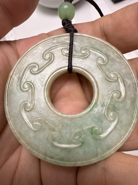 古玩玉器翡翠雕“勾連紋璧”真品鑒賞圖