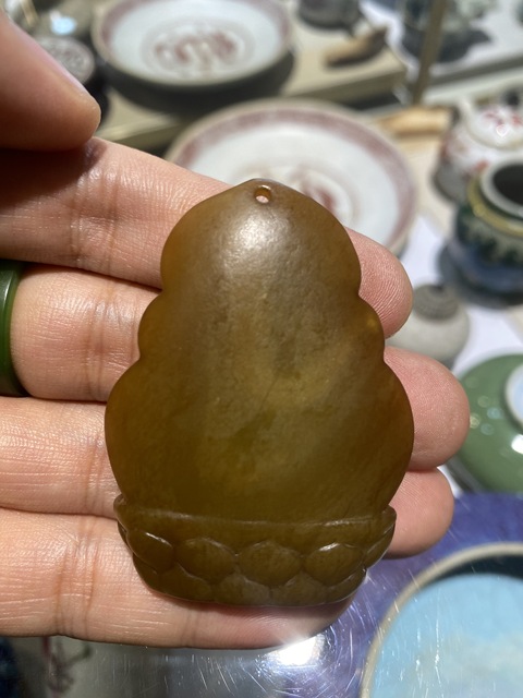 古玩玉器和田玉佛真品鑒賞圖