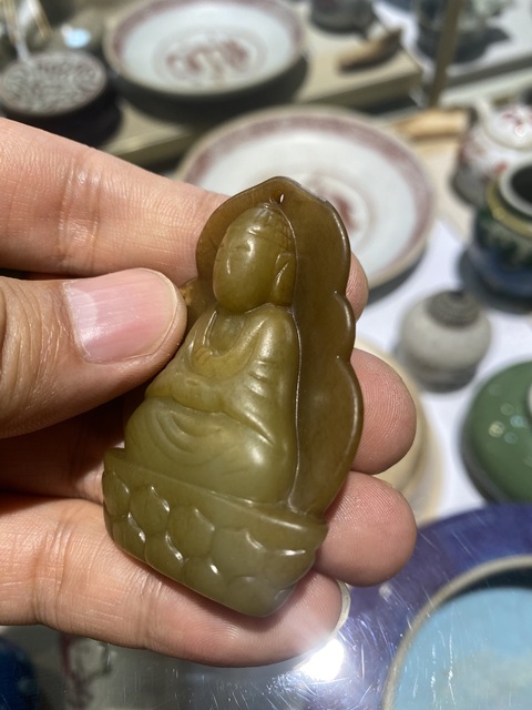 古玩玉器和田玉佛真品鑒賞圖