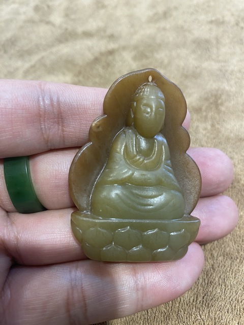 古玩玉器和田玉佛真品鑒賞圖