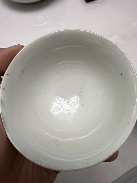 古玩陶瓷粉彩小碗真品鑒賞圖