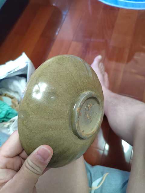 古玩陶瓷龍泉窯青釉盤真品鑒賞圖