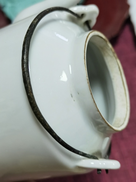 古玩陶瓷清末民國提梁壺真品鑒賞圖