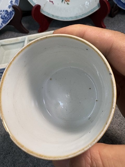 古玩陶瓷光緒細(xì)路粉彩蓋缸真品鑒賞圖
