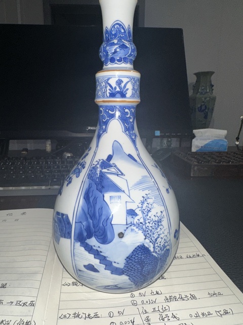 古玩陶瓷瓶真品鑒賞圖