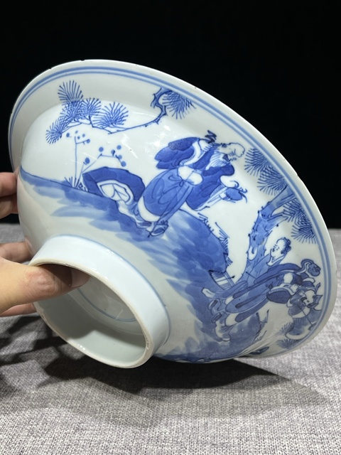 古玩陶瓷三星高照圖青花折沿碗真品鑒賞圖