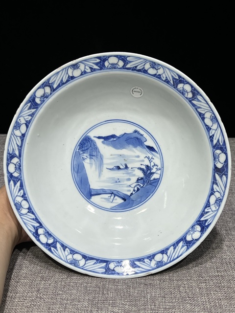 古玩陶瓷三星高照圖青花折沿碗真品鑒賞圖