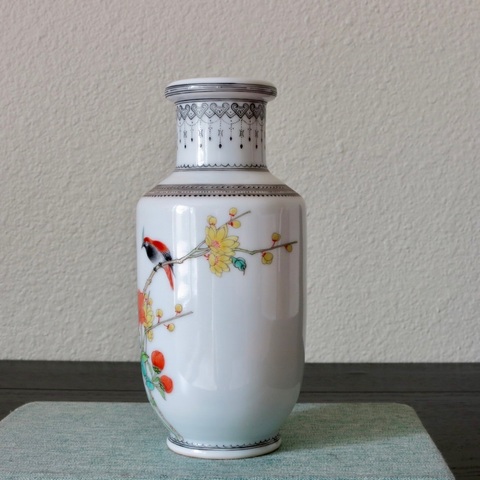 古玩陶瓷創(chuàng)匯 粉彩花鳥紋棒槌瓶真品鑒賞圖