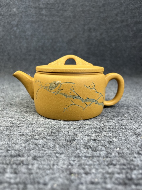 古玩雜項(xiàng)紫砂壺拍賣,當(dāng)前價(jià)格388元