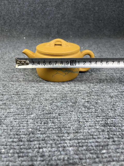 古玩雜項(xiàng)紫砂壺拍賣,當(dāng)前價(jià)格388元