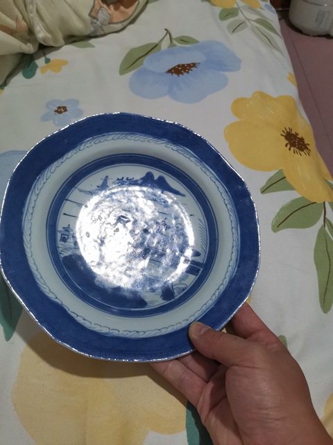 古玩陶瓷樓臺亭閣山水紋青花盤真品鑒賞圖