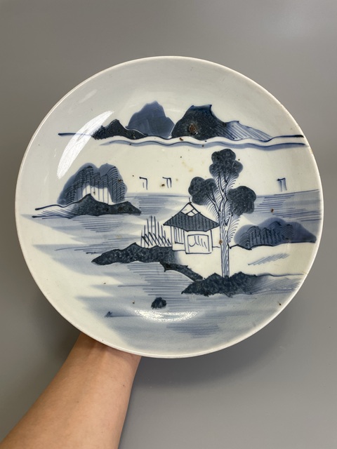 古玩陶瓷清早期 青花山水風景紋大盤拍賣,當前價格450元