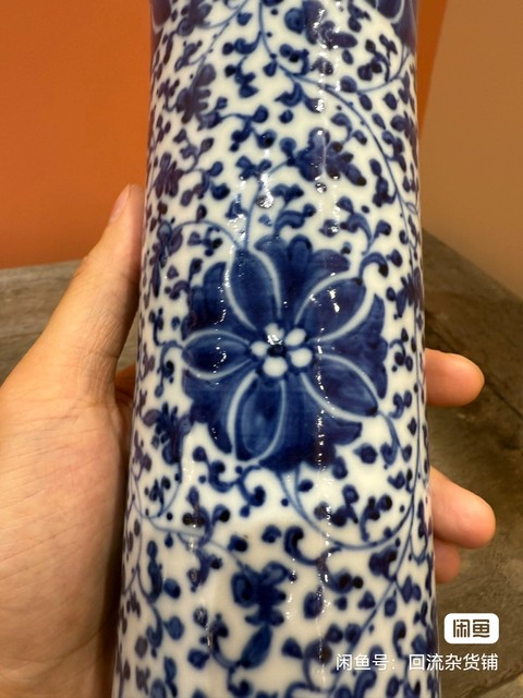 古玩陶瓷花卉紋青花花觚真品鑒賞圖
